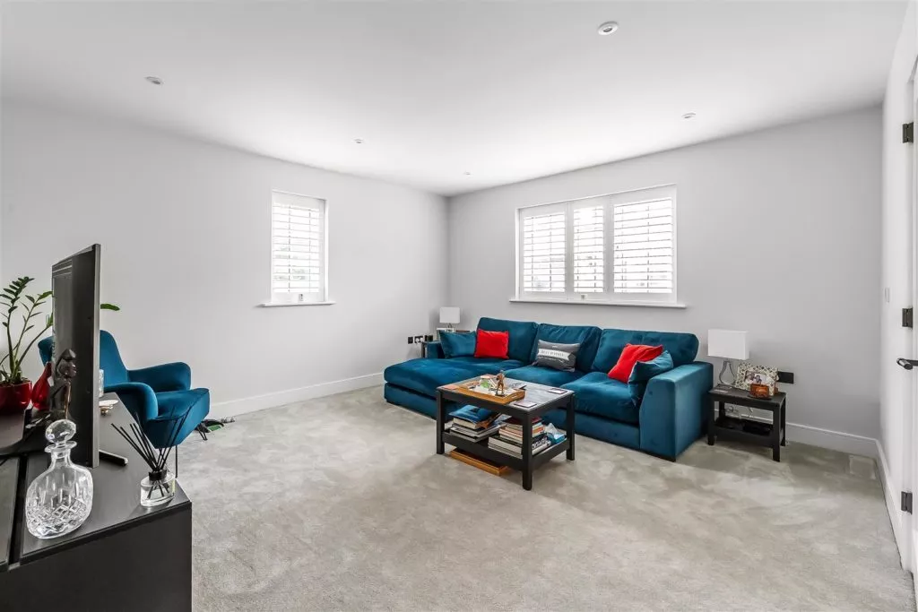 House Stovell Place in Guildford