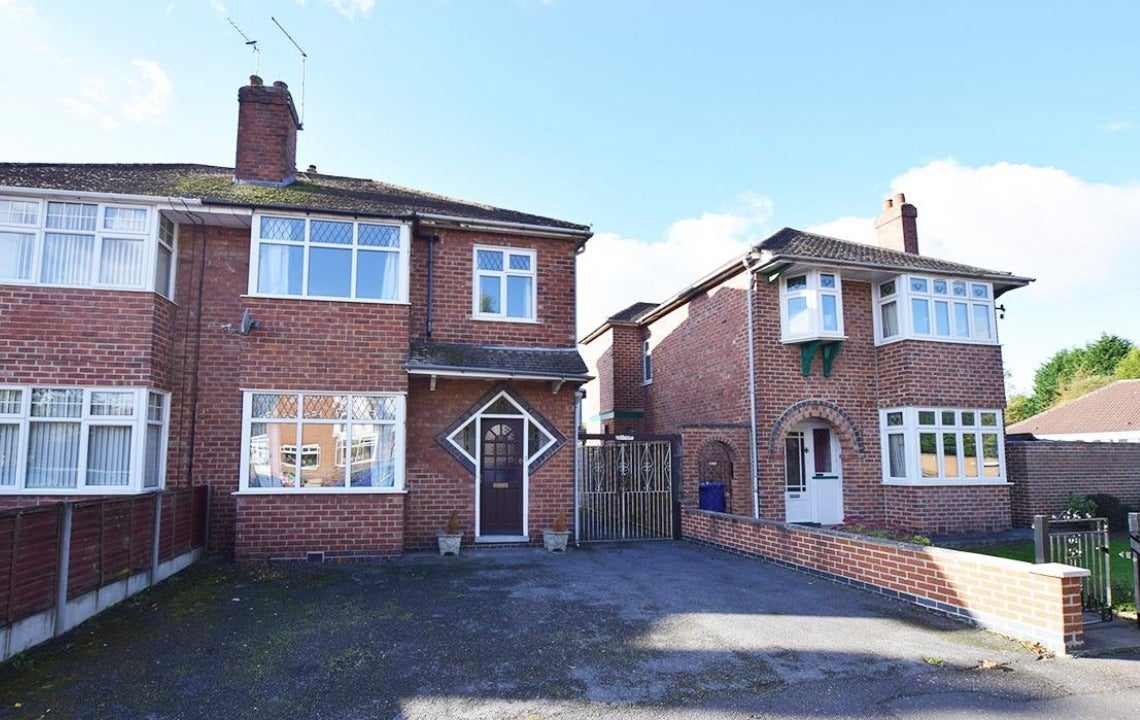 House Wellesley Avenue in Derby