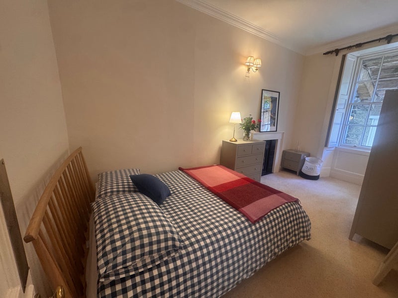 Flat Drummond Place in City of Edinburgh