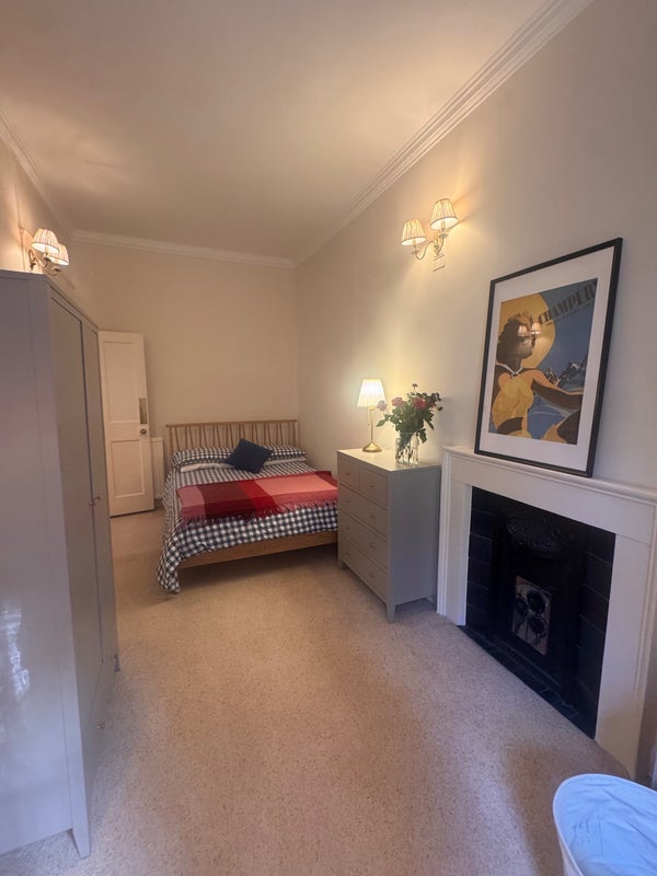 Flat Drummond Place in City of Edinburgh