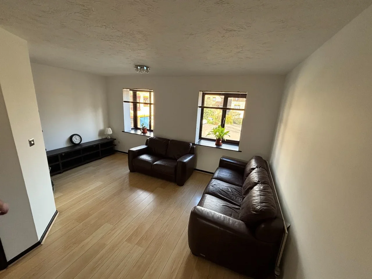 House King Arthur Court in Cheshunt