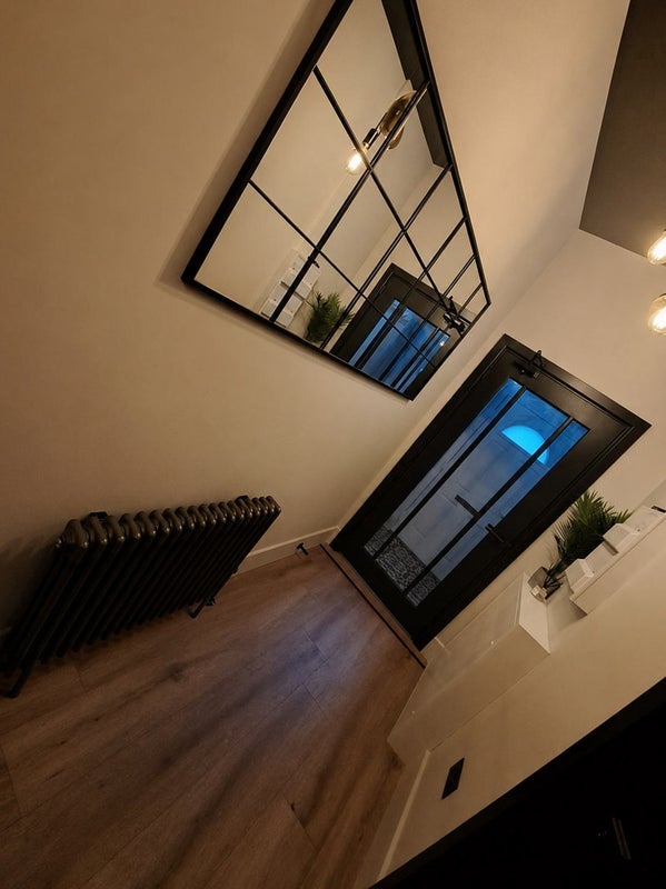 Room Brackenbury Road in Preston