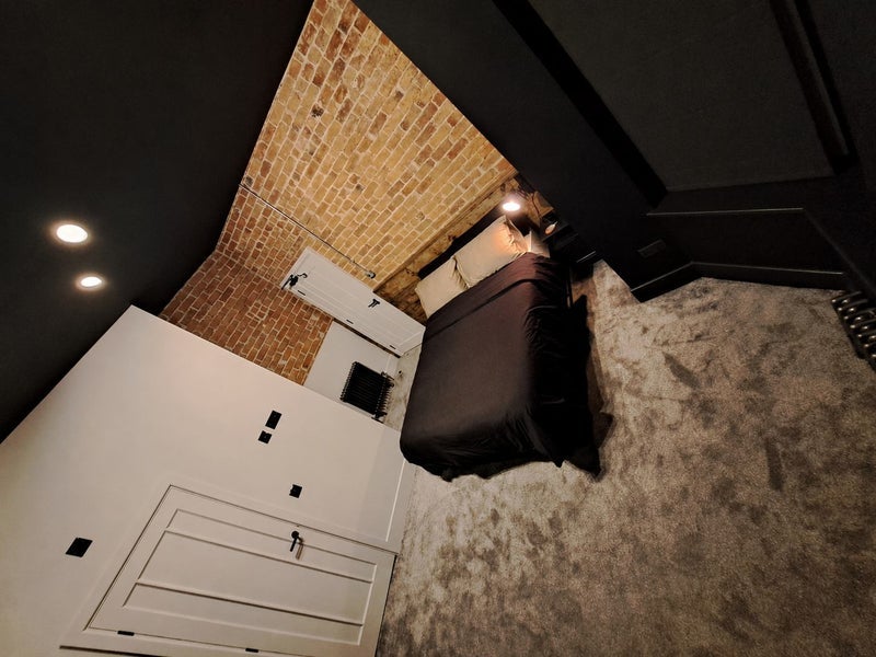 Room Brackenbury Road in Preston