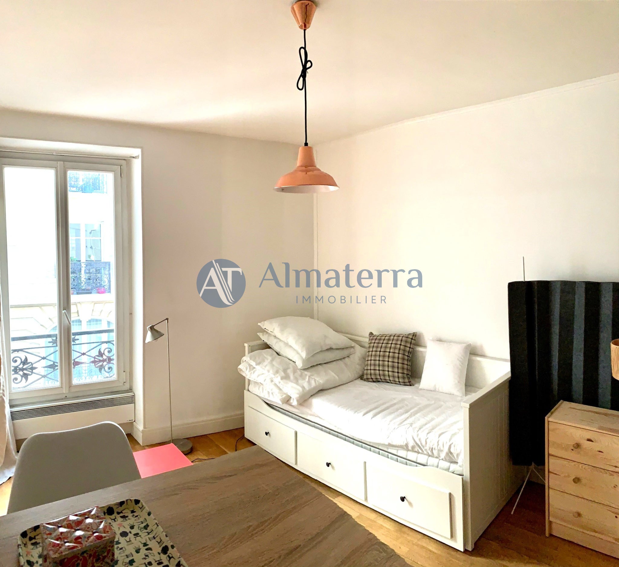 Chambre Allée Colette Heilbronner à Paris