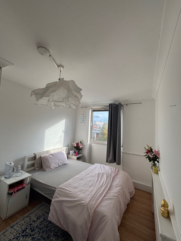 Room Locton Green in Greater London