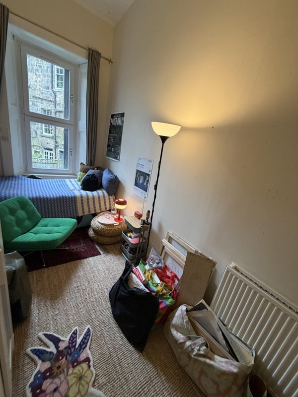 Room Kelvingrove Street in Glasgow