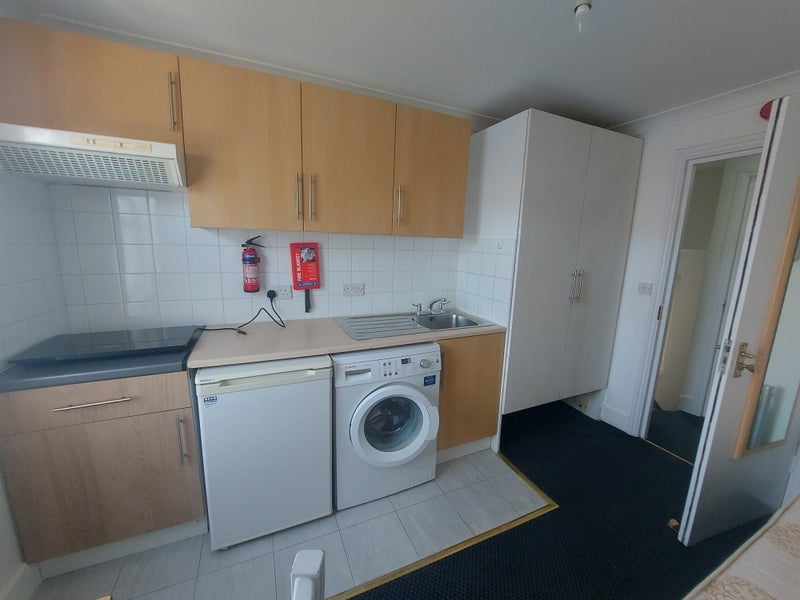 Flat Stanmore Road in Greater London