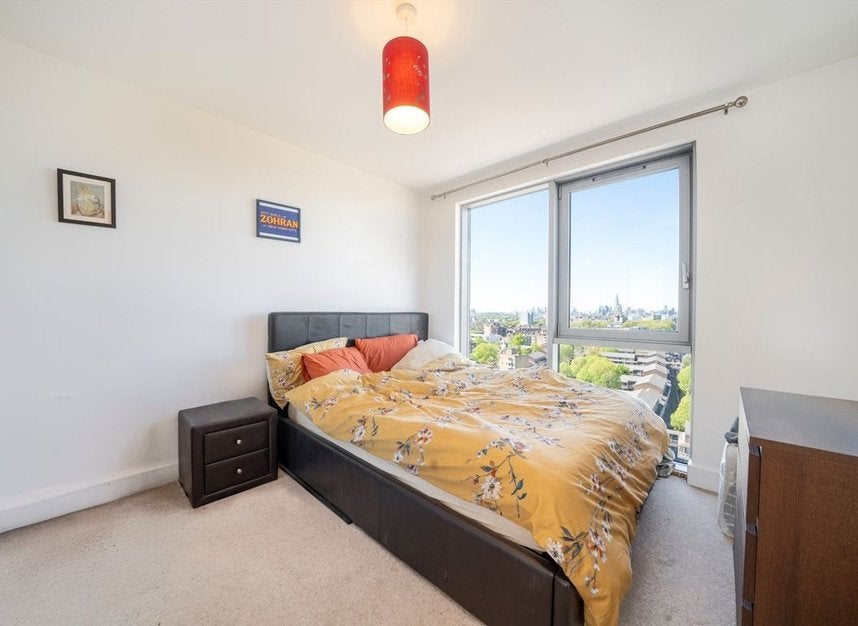 Flat New Festival Avenue in Greater London
