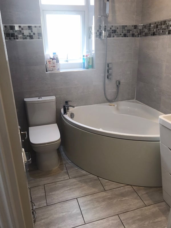 Room Dunton Road in Greater London