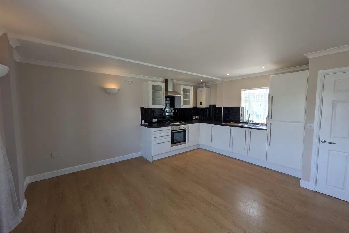 Flat Elm Hayes in Corsham