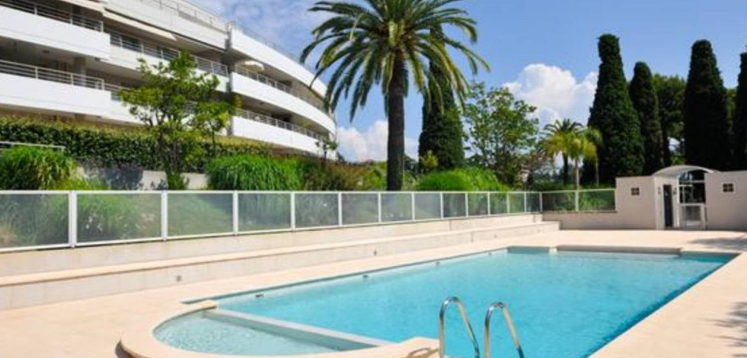 Flat Avenue de la Lanterne in Nice