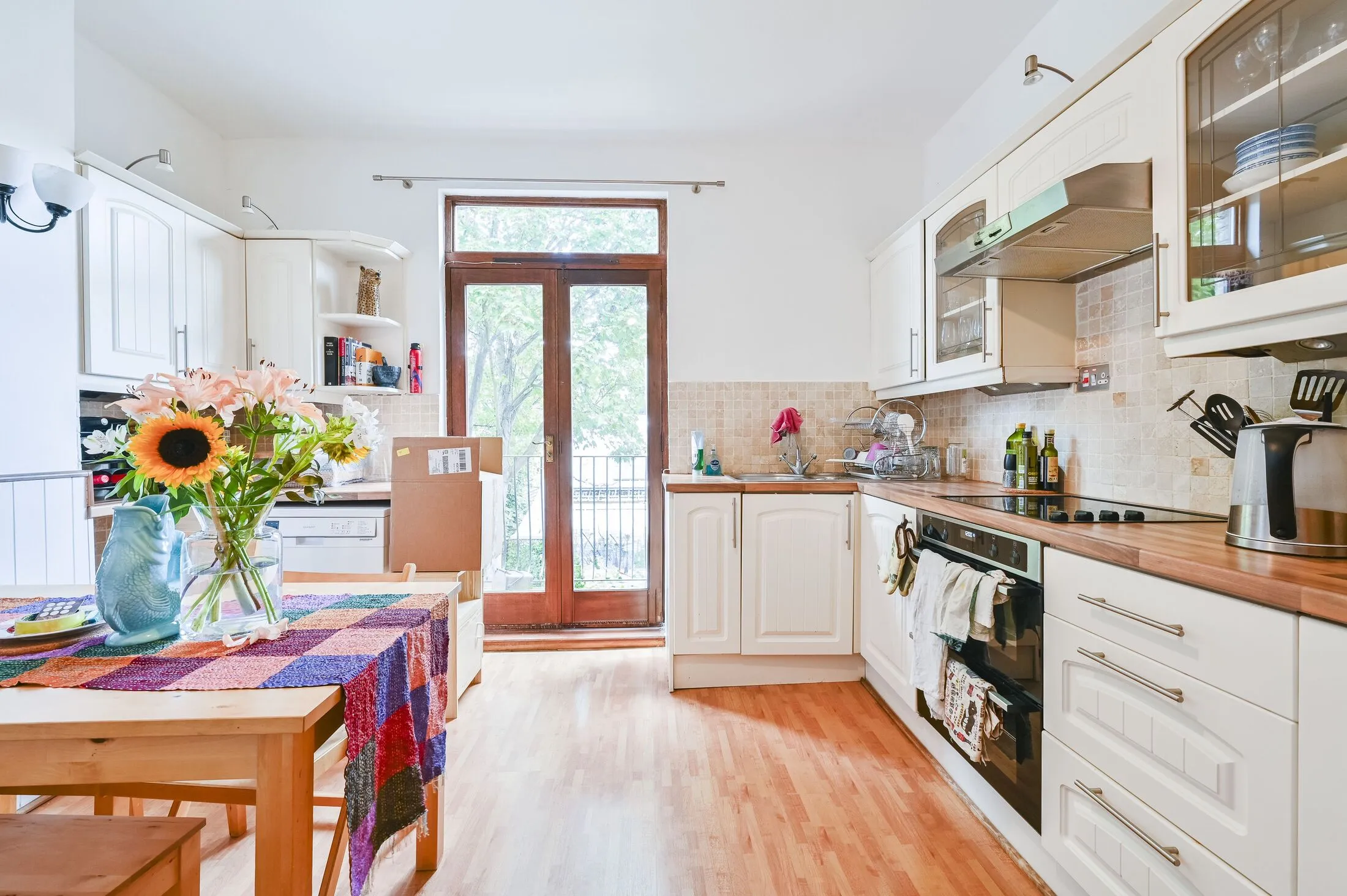 Flat Witherington Road in Greater London