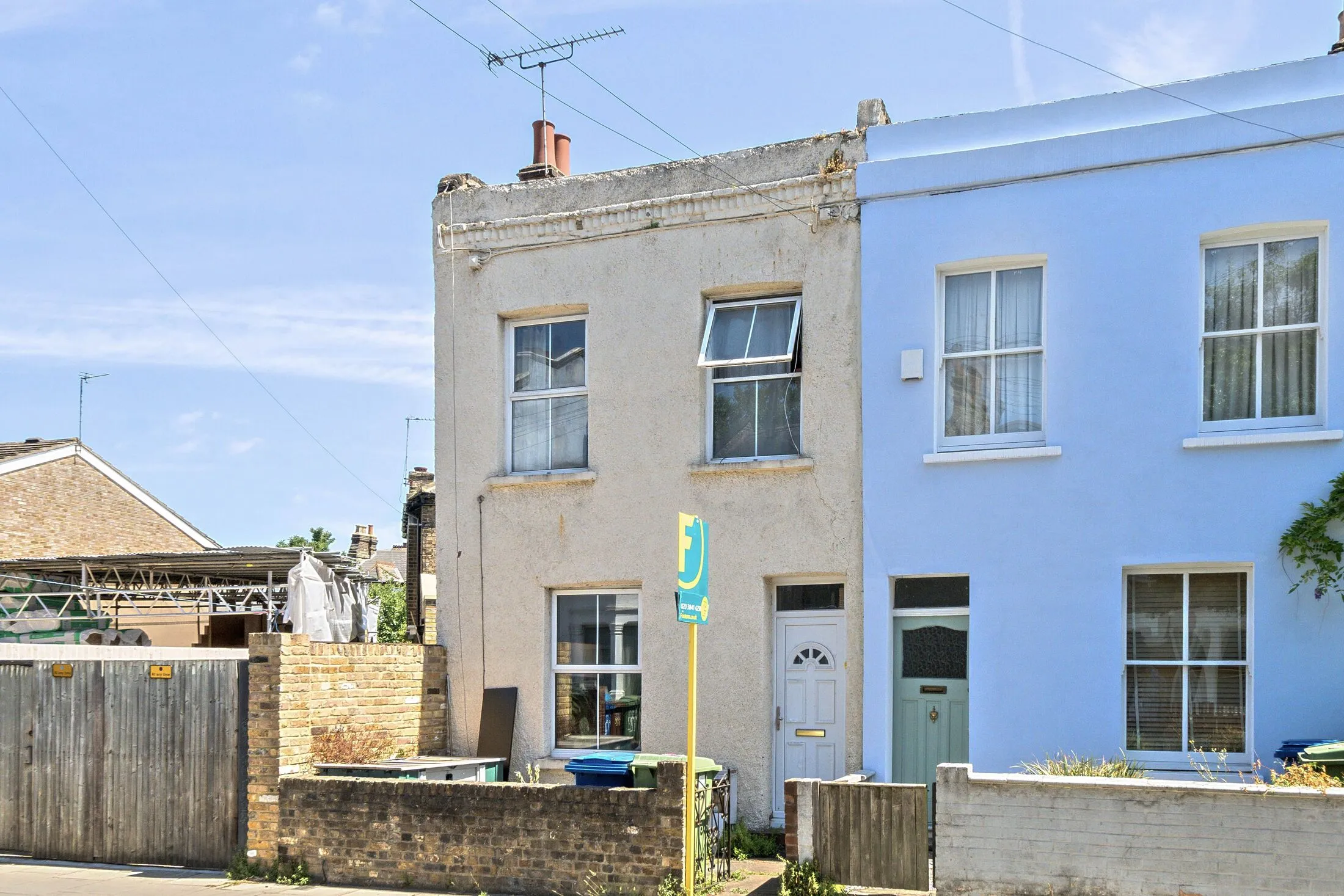 House Bellenden Road in Greater London