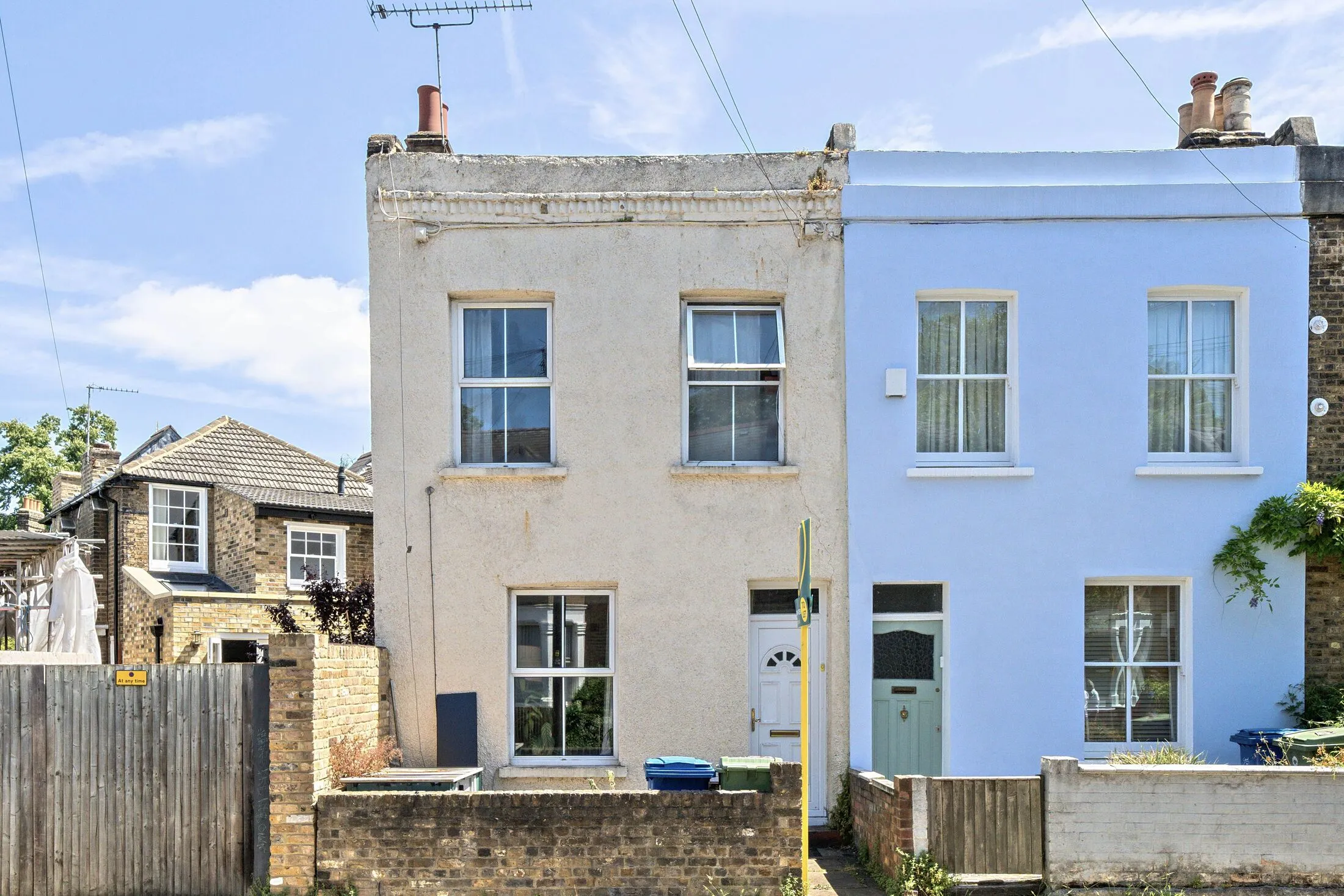 House Bellenden Road in Greater London