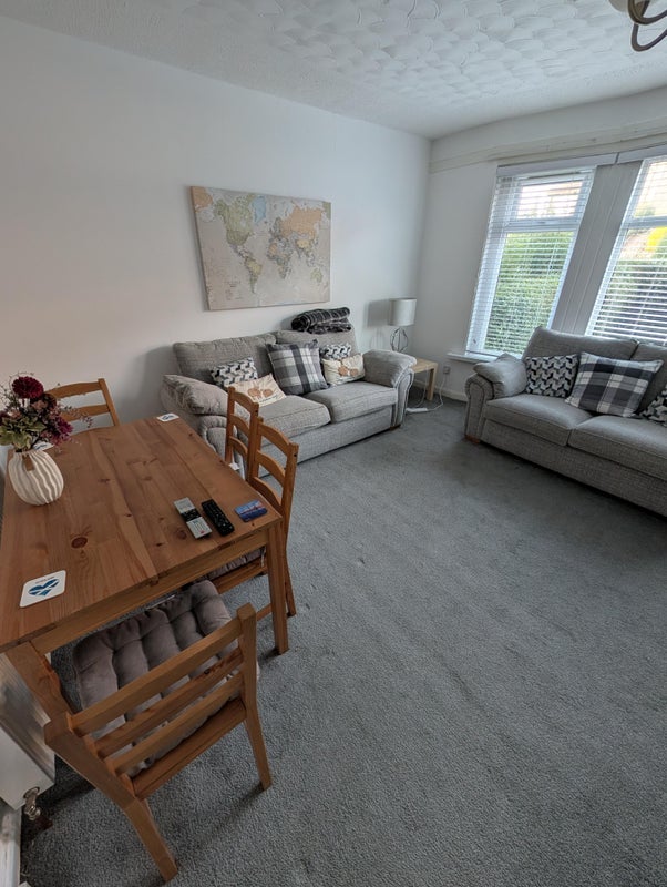 Room Curzon Street in Glasgow
