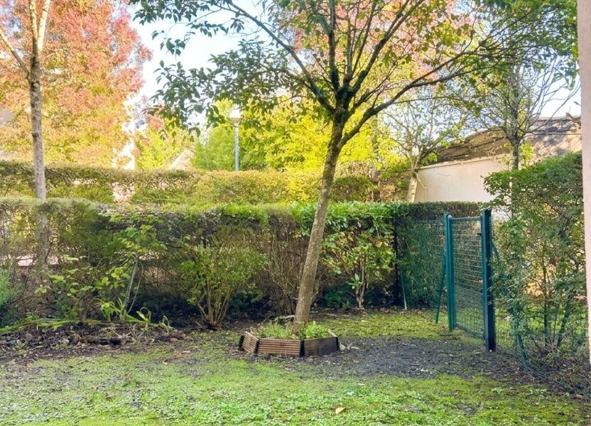 Flat Avenue Pasteur in Pessac