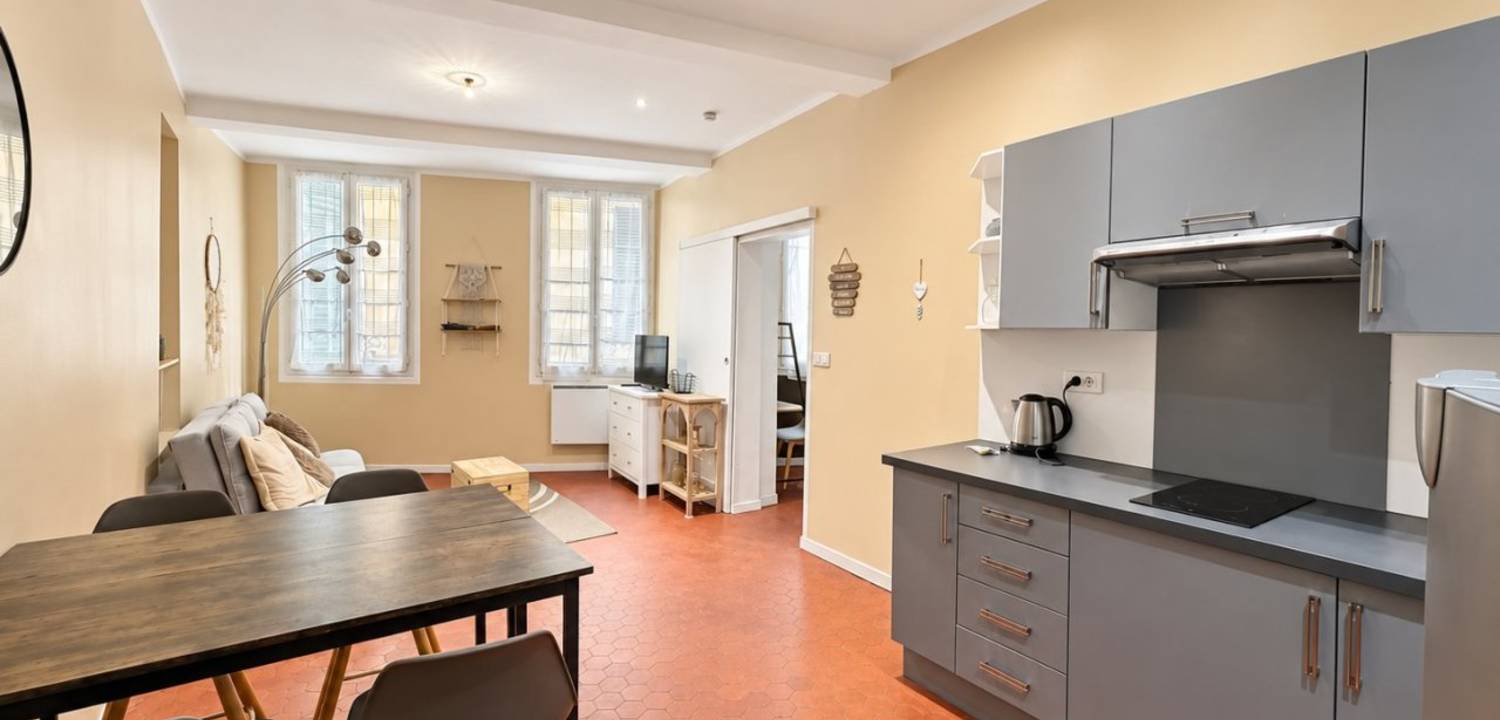 Flat Rue du Collet in Nice