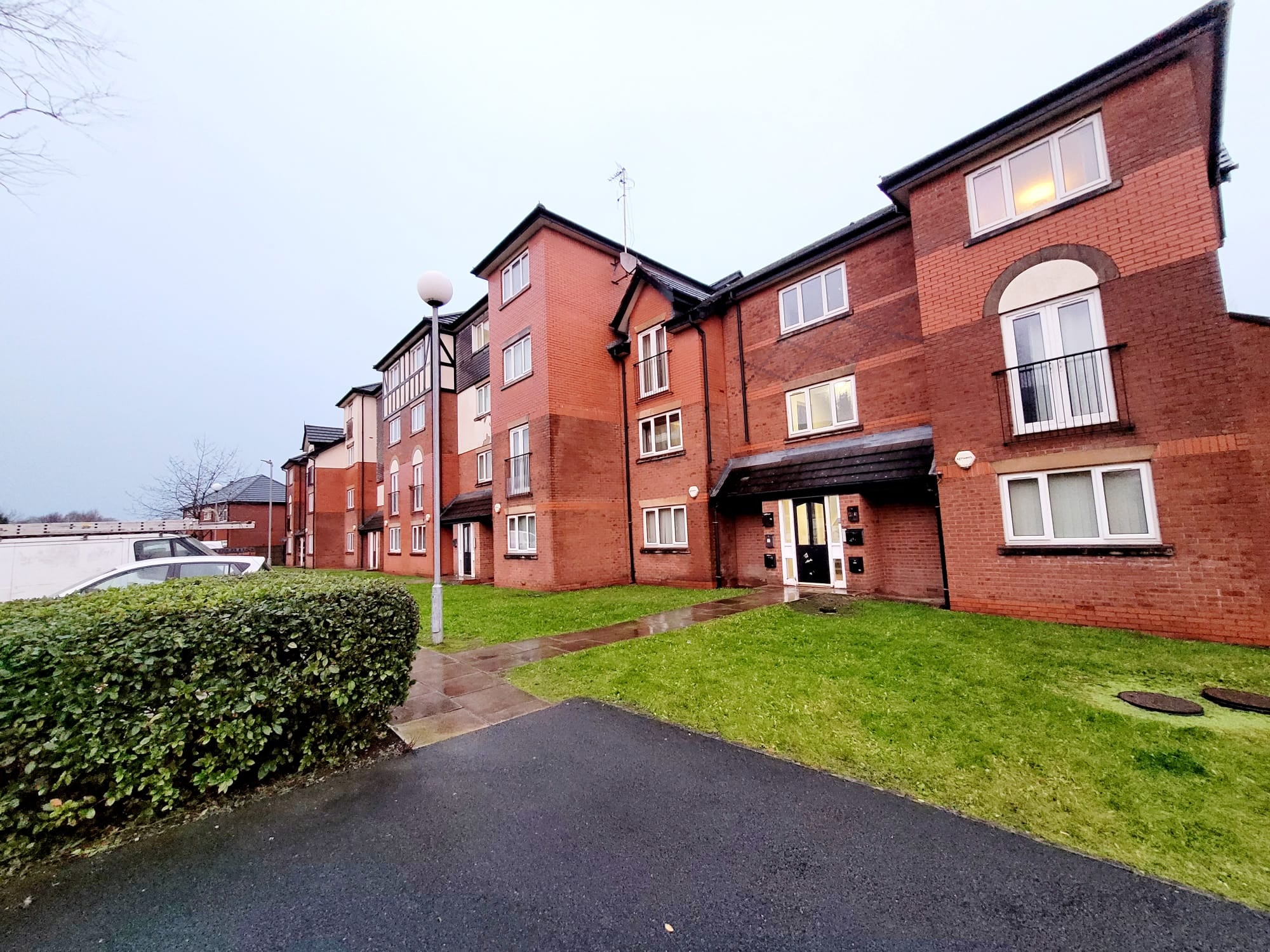 Flat Collegiate Way in Salford