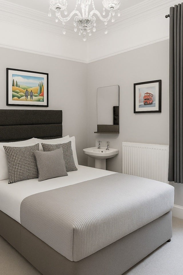Room Grosvenor Road in Watford