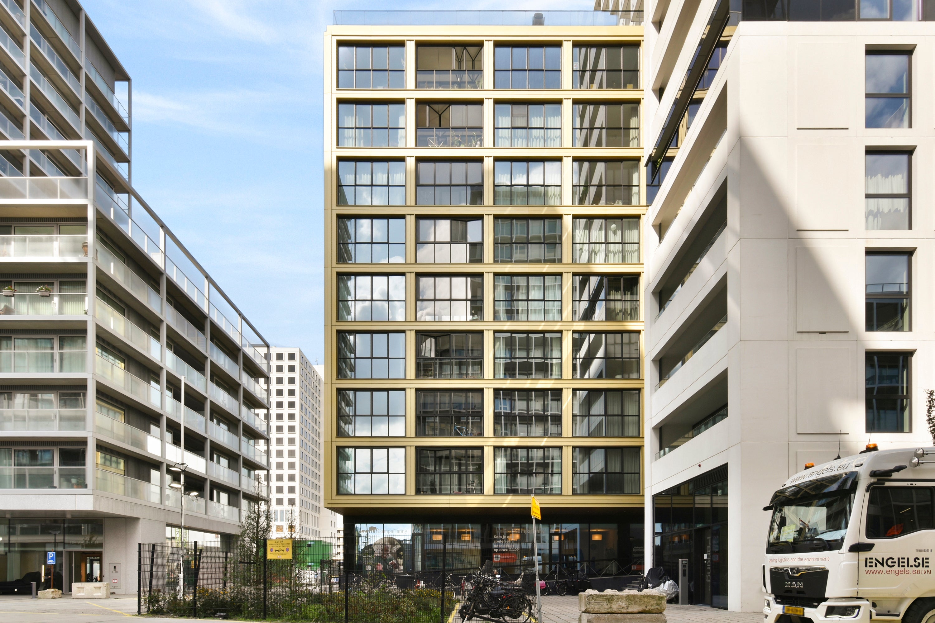 Appartement te koop: Dijkmeerlaan 347, Amsterdam
