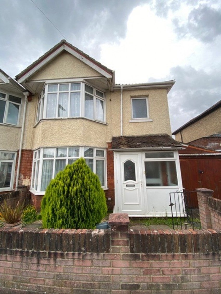 House Welbeck Avenue in Southampton
