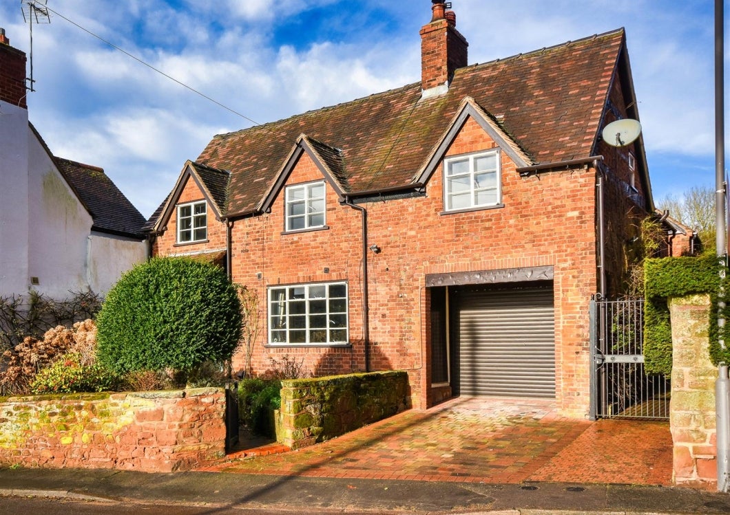 House High Street in South Staffordshire