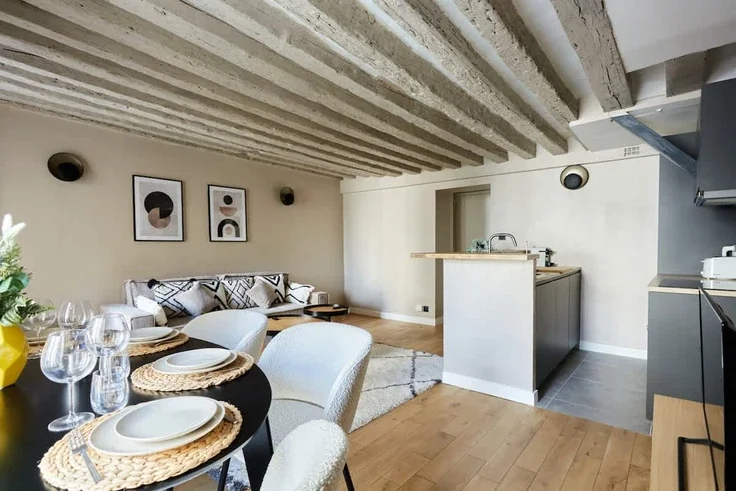 Appartement Rue des Vertus à Paris