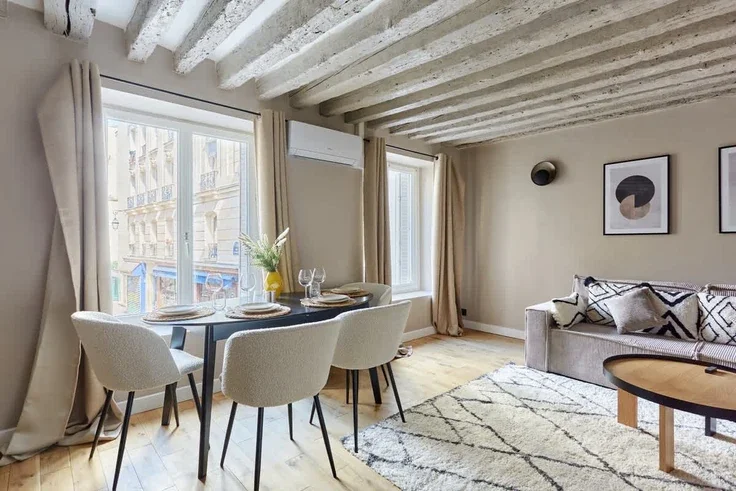 Appartement Rue des Vertus à Paris