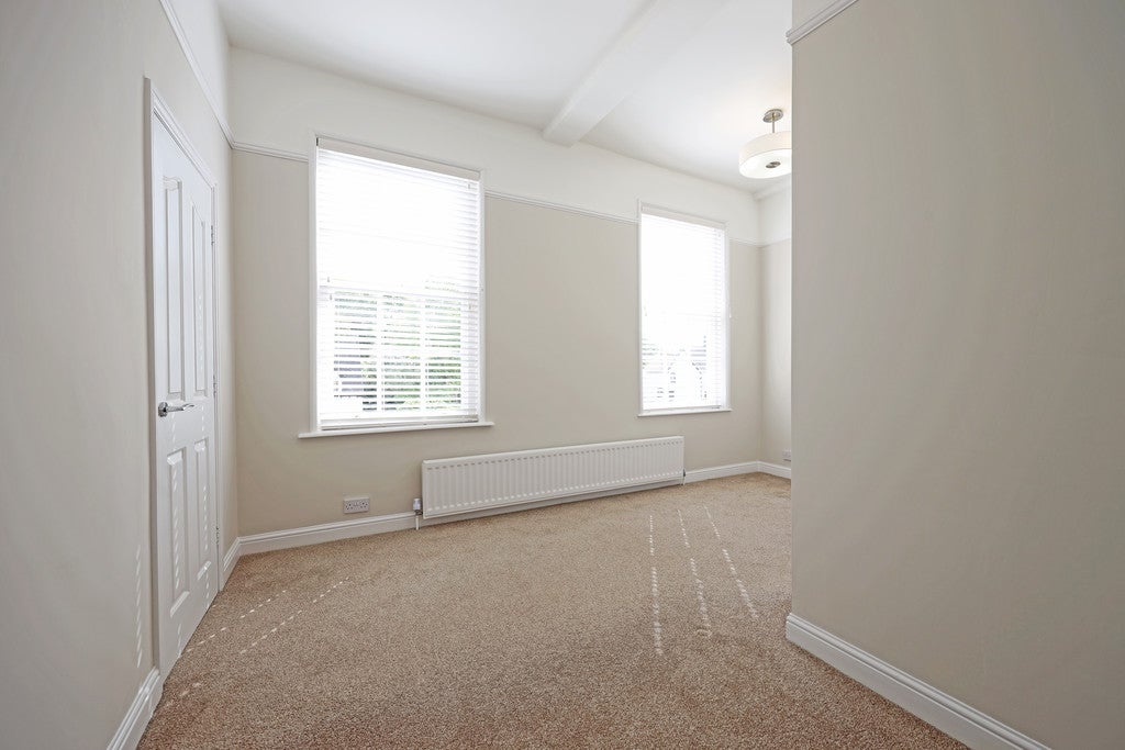 Flat Bowhill Lane in Betley