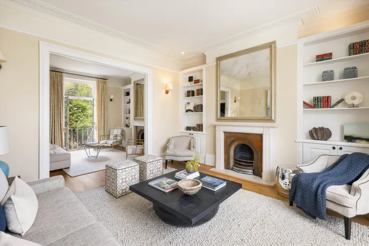 House Pitt Street in Greater London