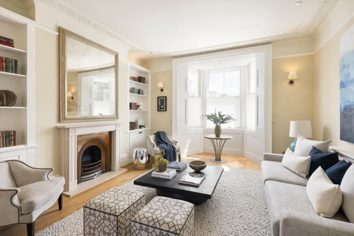 House Pitt Street in Greater London