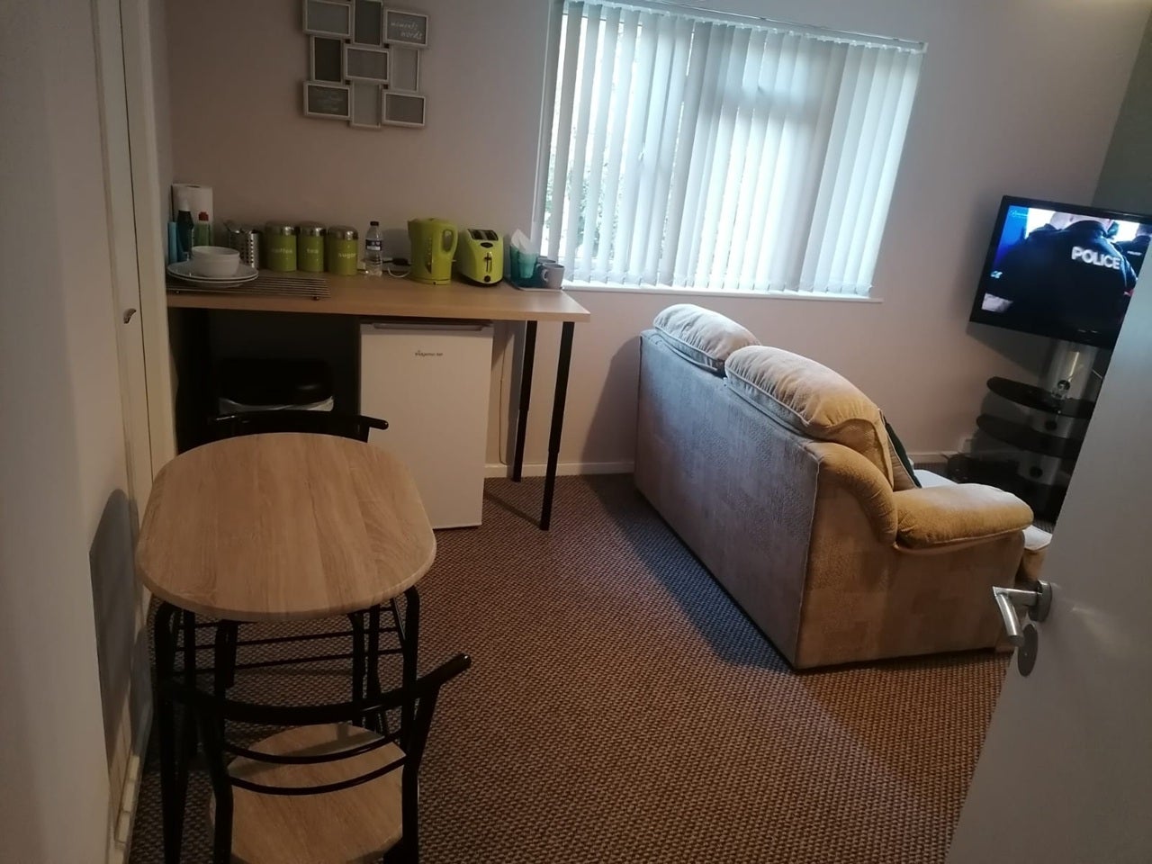 Flat Carnegie Avenue in Sandwell