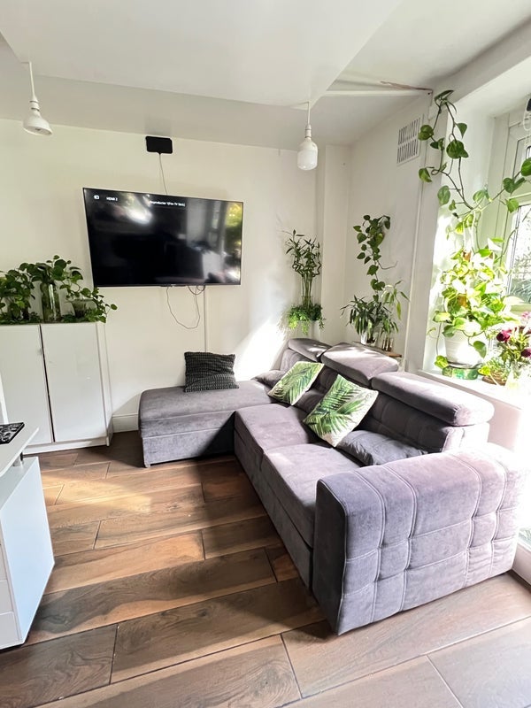 Room Stockwell Road in Greater London