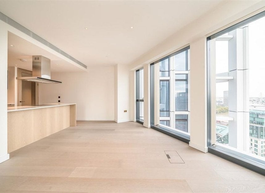Flat Carnation Way in Greater London
