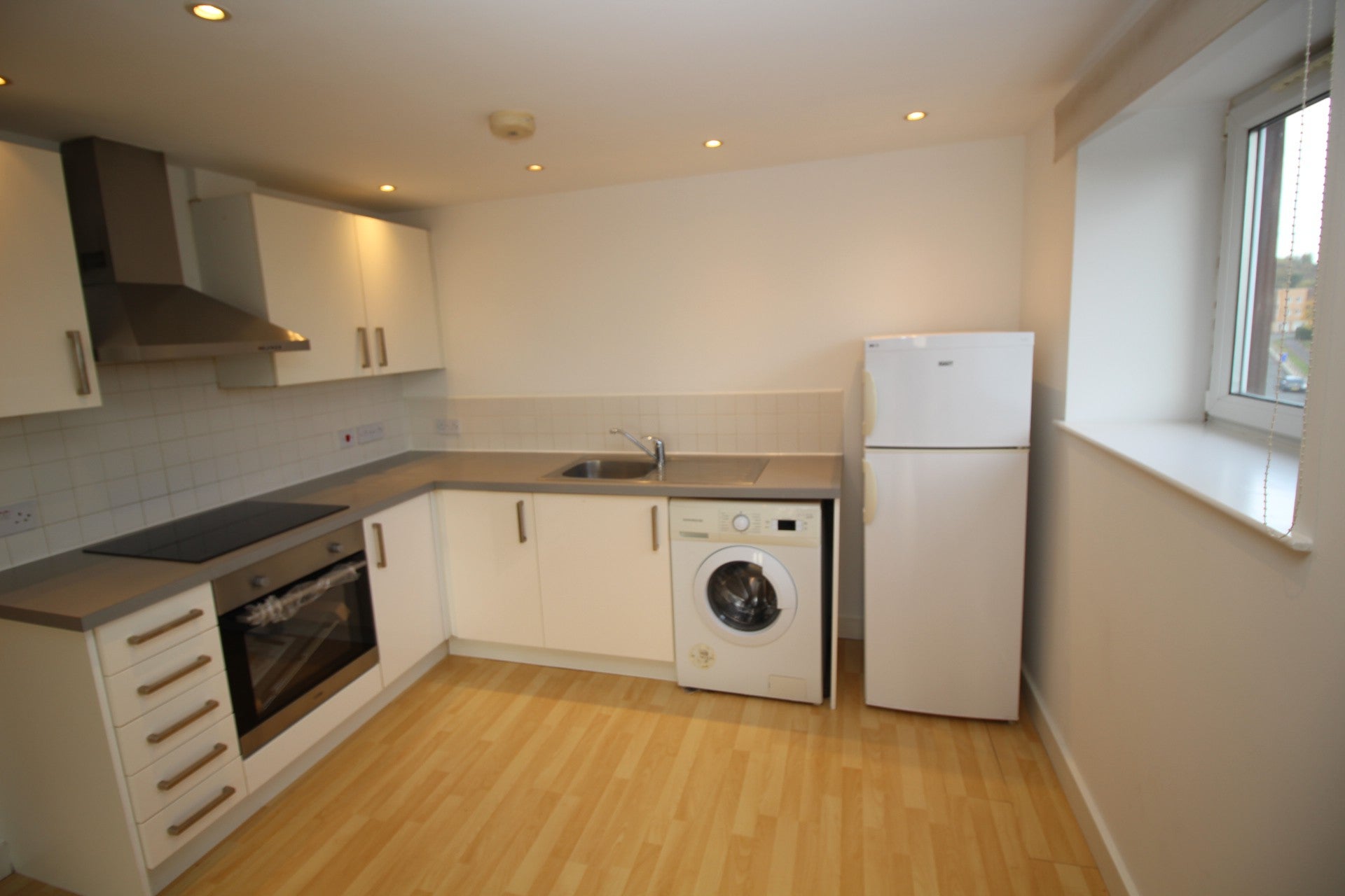 Flat Bridgnorth Road in Manchester