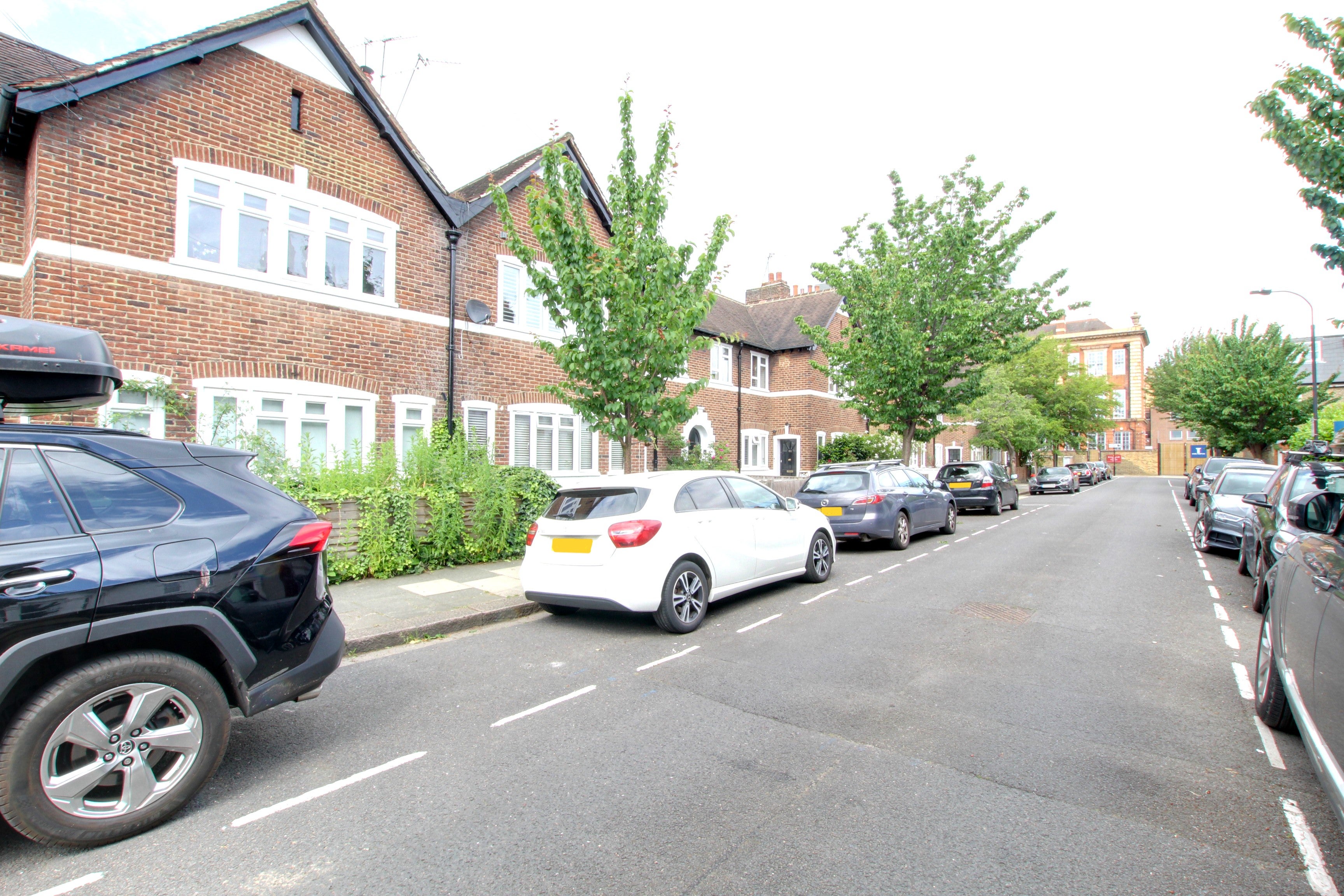 Flat King's Mews in Greater London