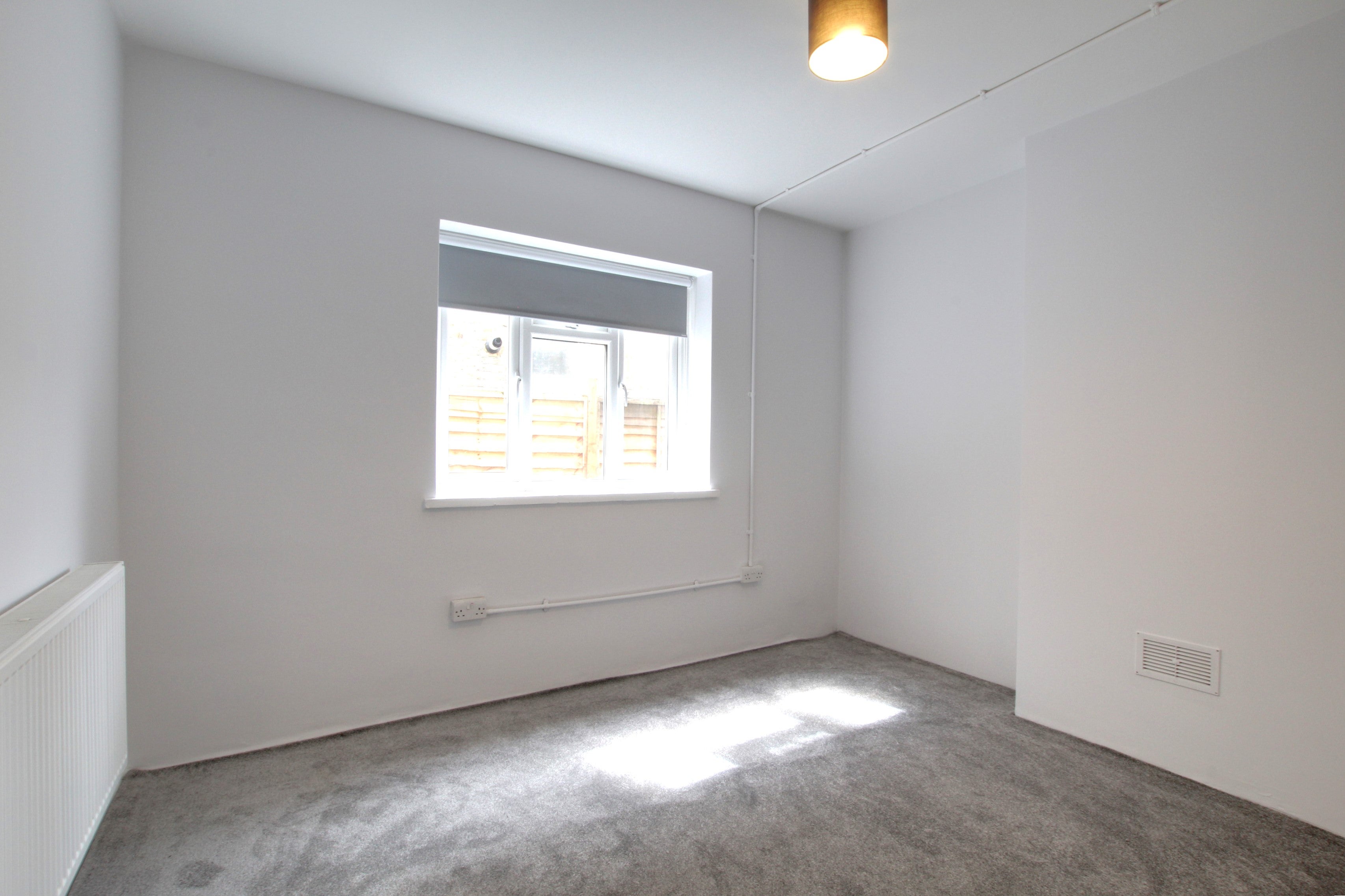 Flat King's Mews in Greater London