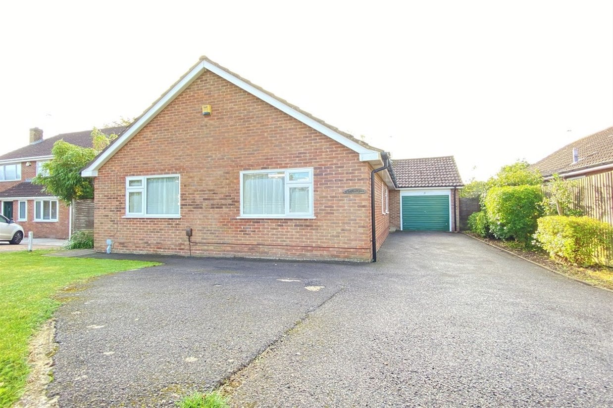 House Dalewood in Basingstoke and Deane