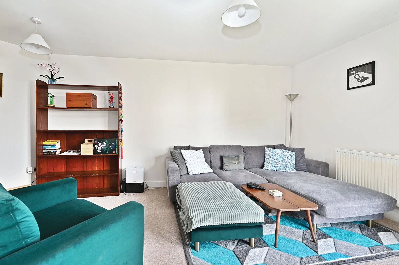 Flat Hornchurch Square in Rushmoor