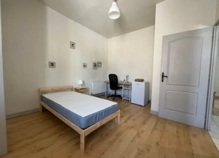 Chambre Rue du Lieutenant-Colonel Girard à Lyon