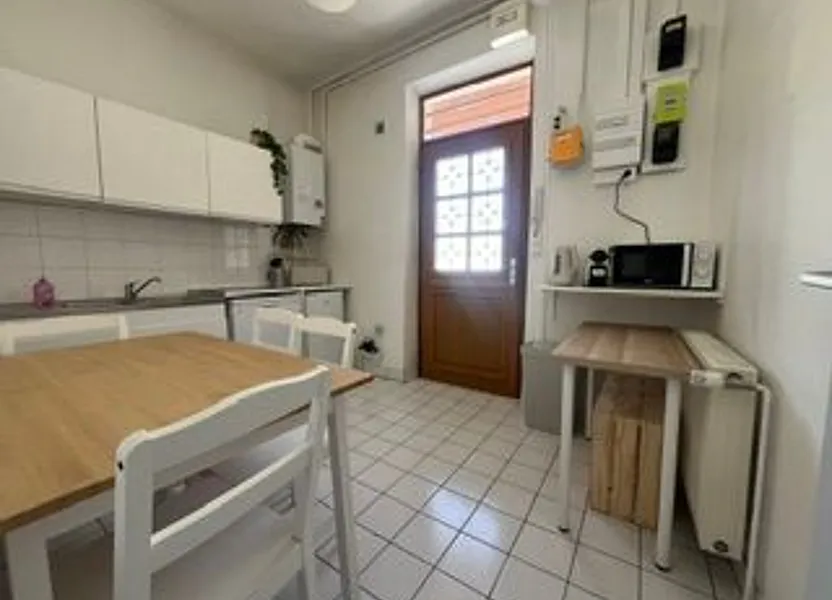 Chambre Rue du Lieutenant-Colonel Girard à Lyon