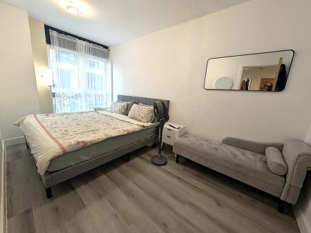 Flat Bute Close in Greater London
