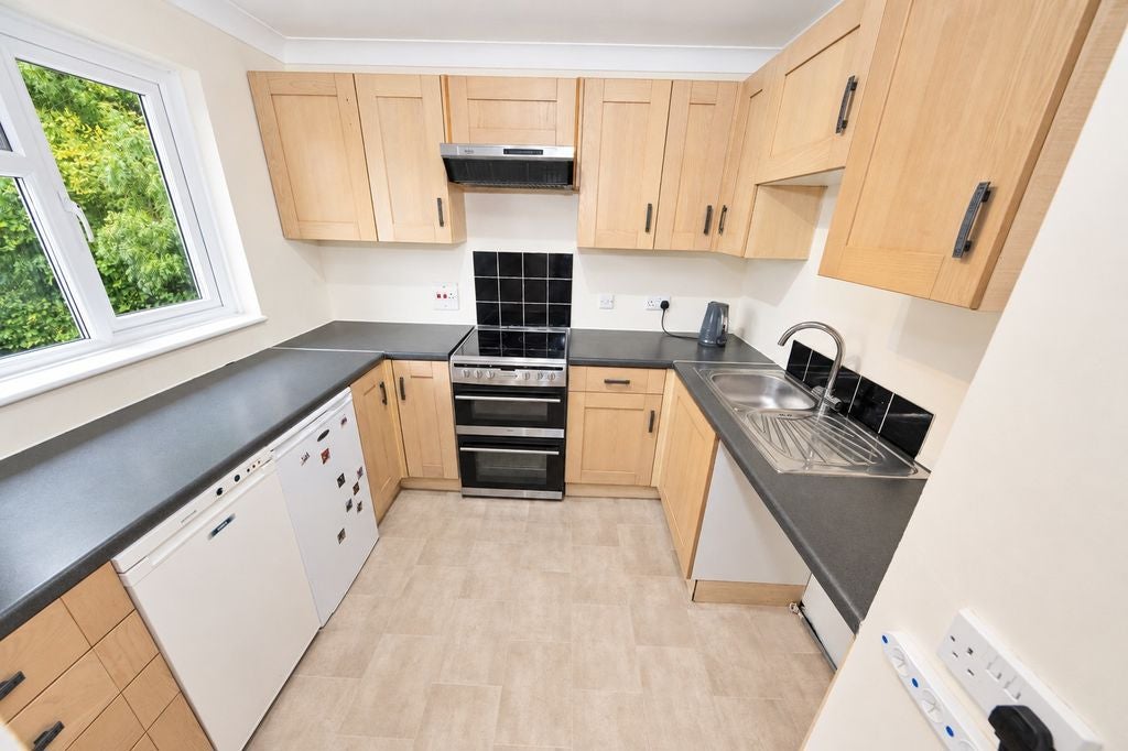 Flat Florentine Way in Waterlooville
