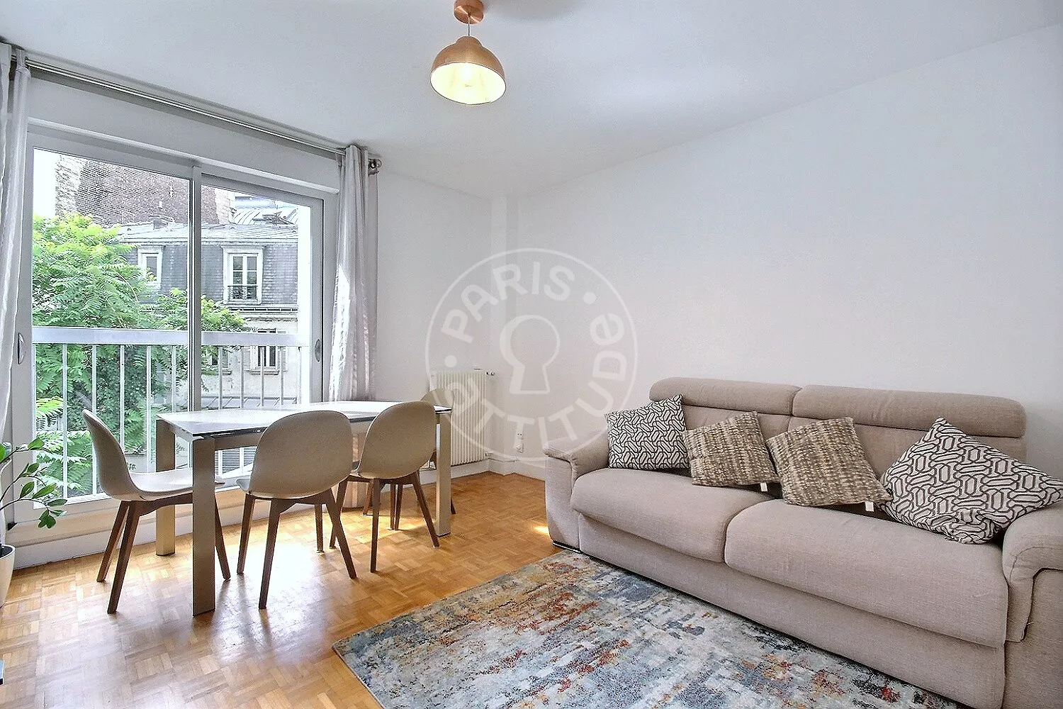 Appartement Rue Laugier à Paris