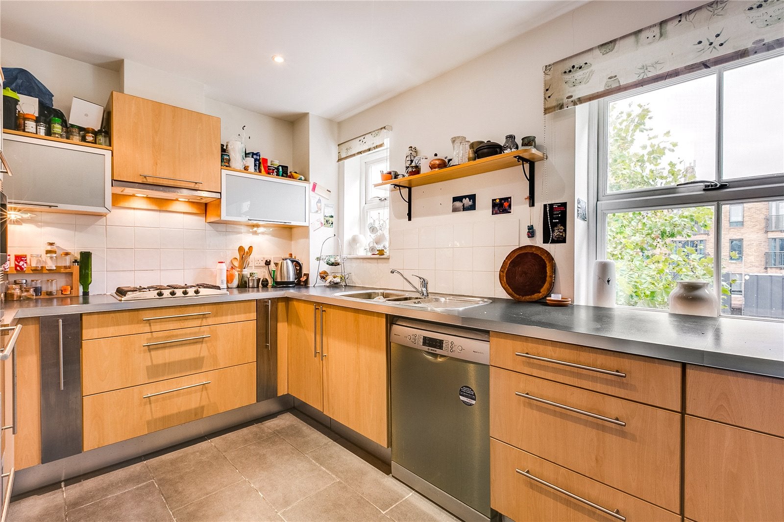 Flat Northpoint Square in Greater London