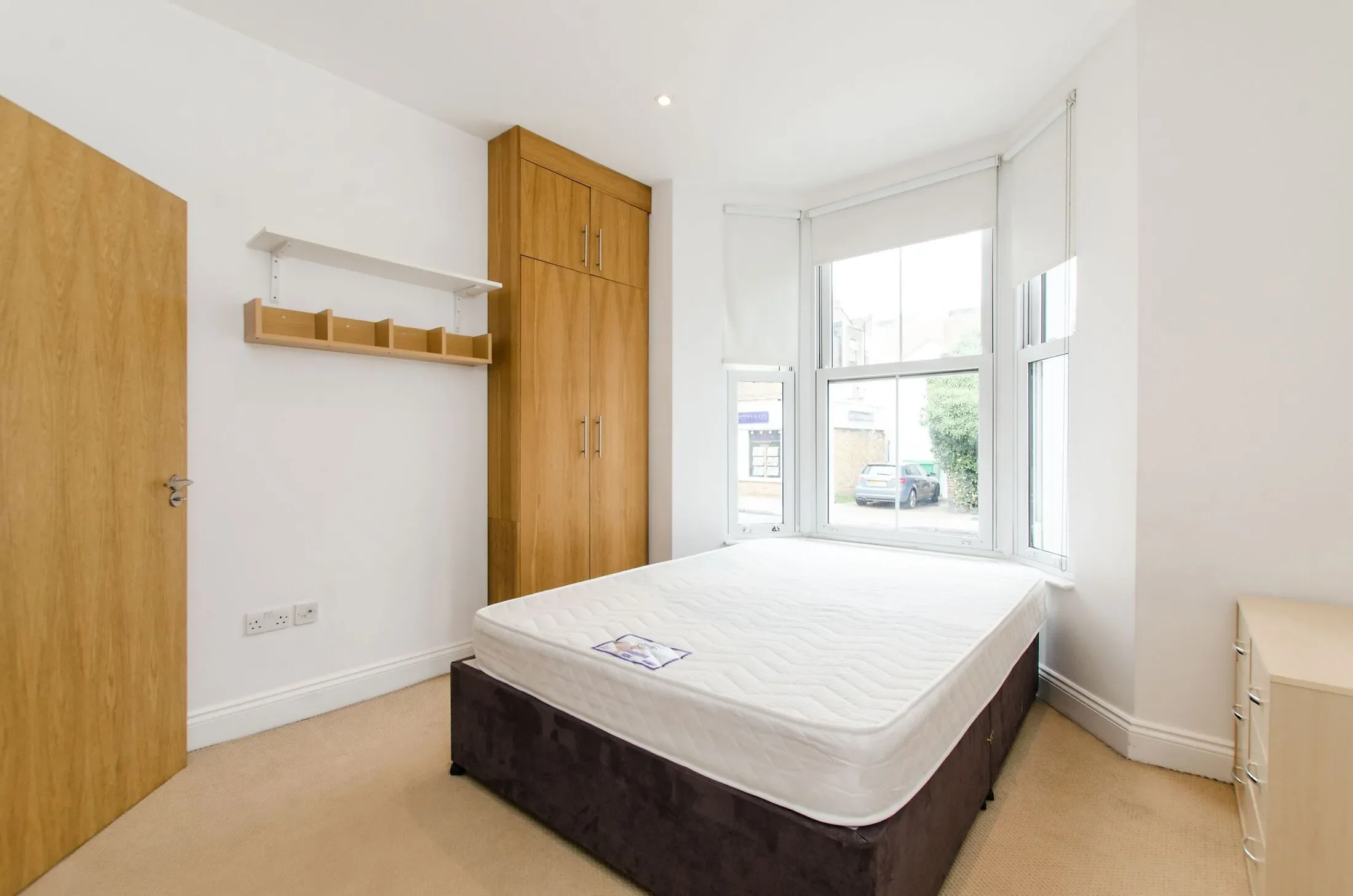 Flat Abercrombie Street in Greater London
