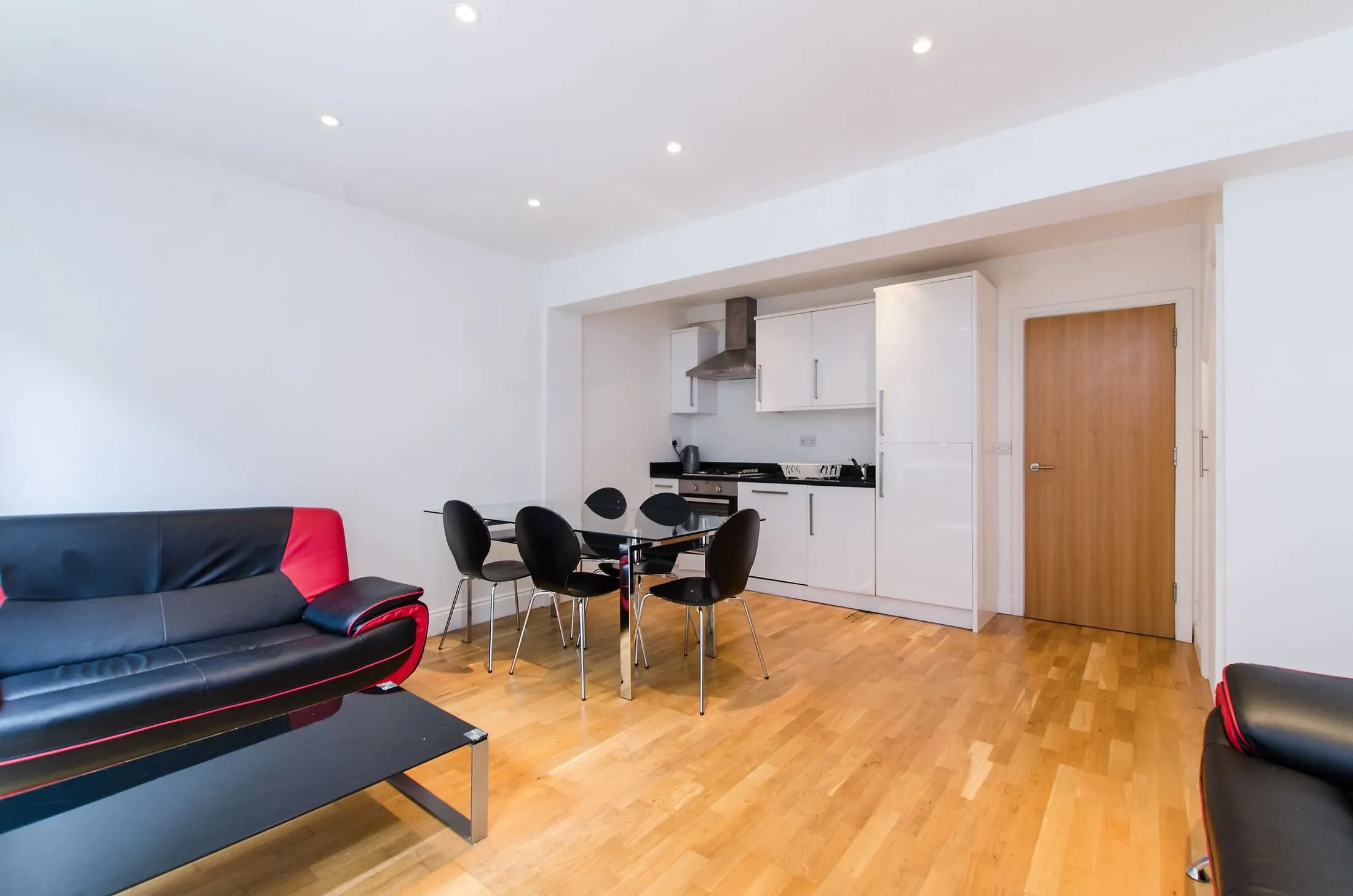 Flat Abercrombie Street in Greater London