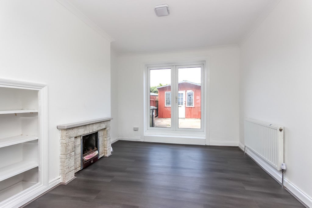 House First Avenue in Wellingborough