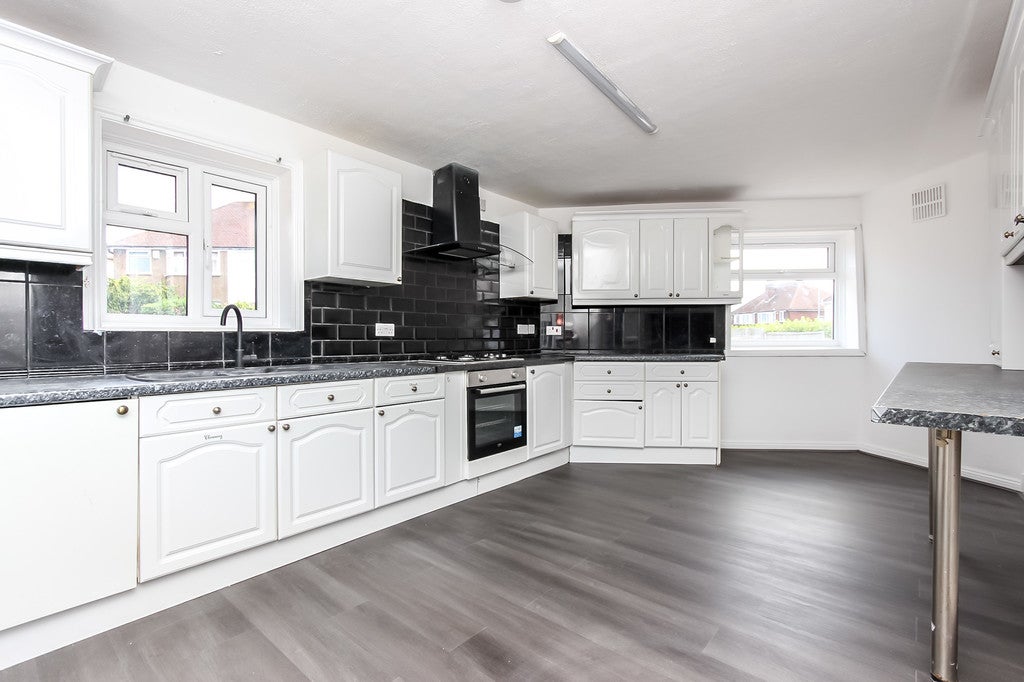 House First Avenue in Wellingborough