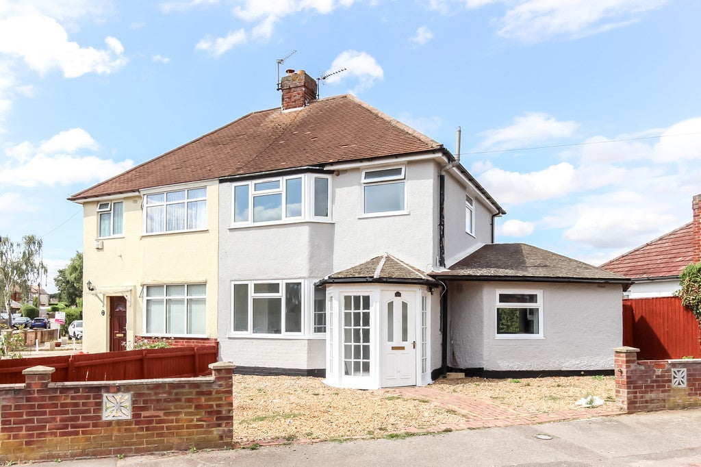 House First Avenue in Wellingborough
